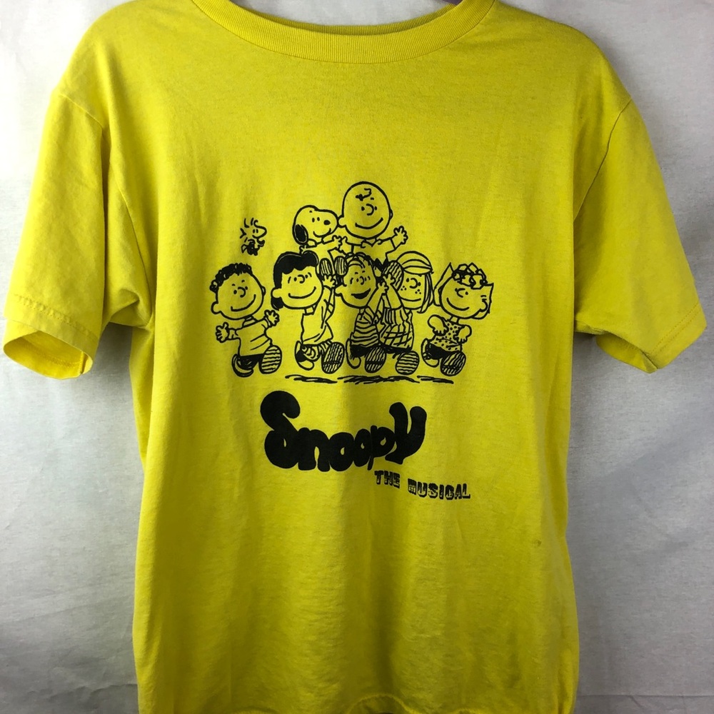 Yellow Snoopy t-shirt